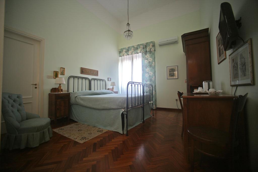 Villa L'Aurora เปสการา ห้อง รูปภาพ